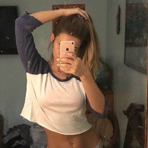 Billabong cropped baseball tee